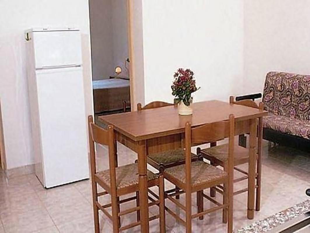Residence Baia Del Gallo Вьесте Экстерьер фото